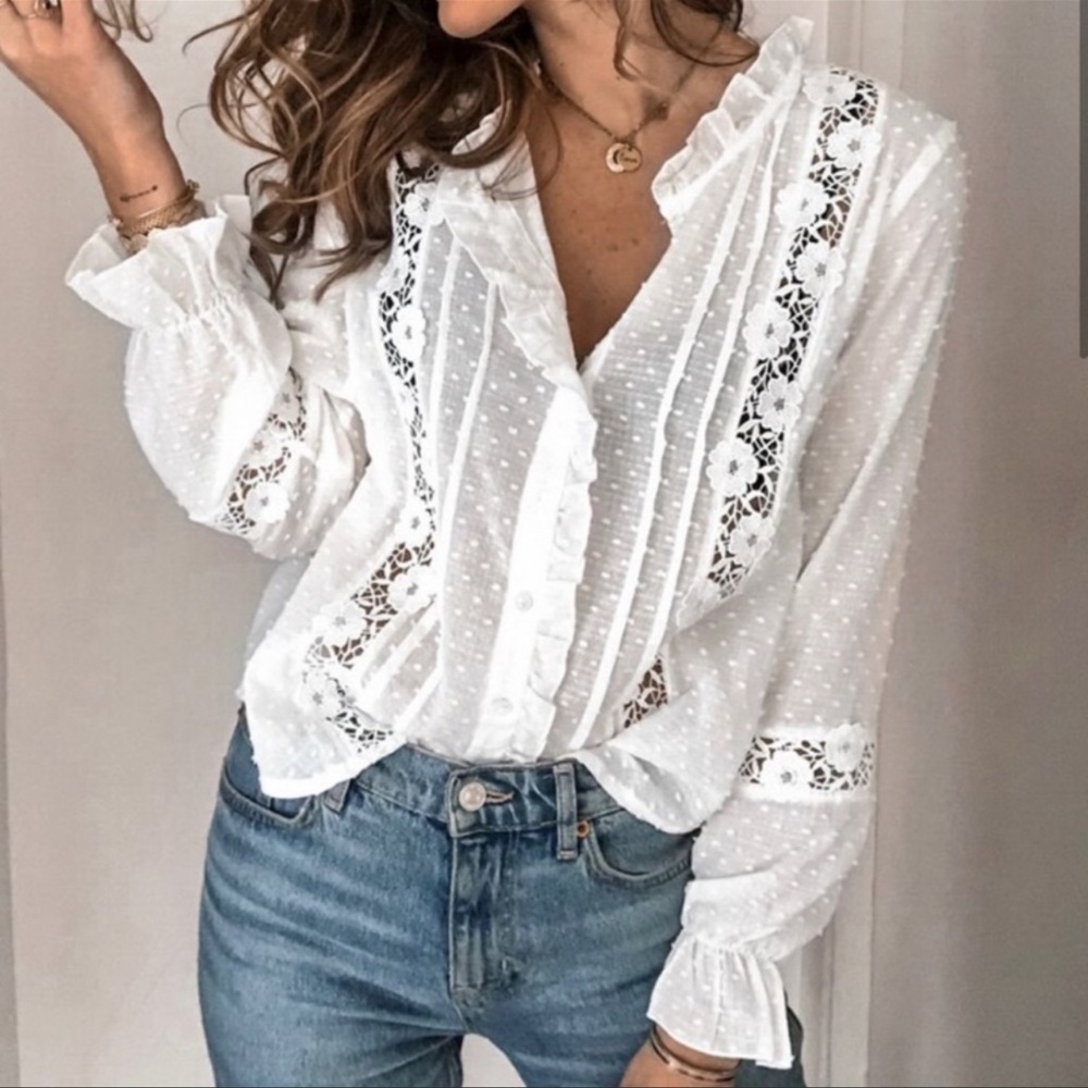 Boho Long Sleeve White Cotton Lace Blouse, Soft Airy White Button-down Top